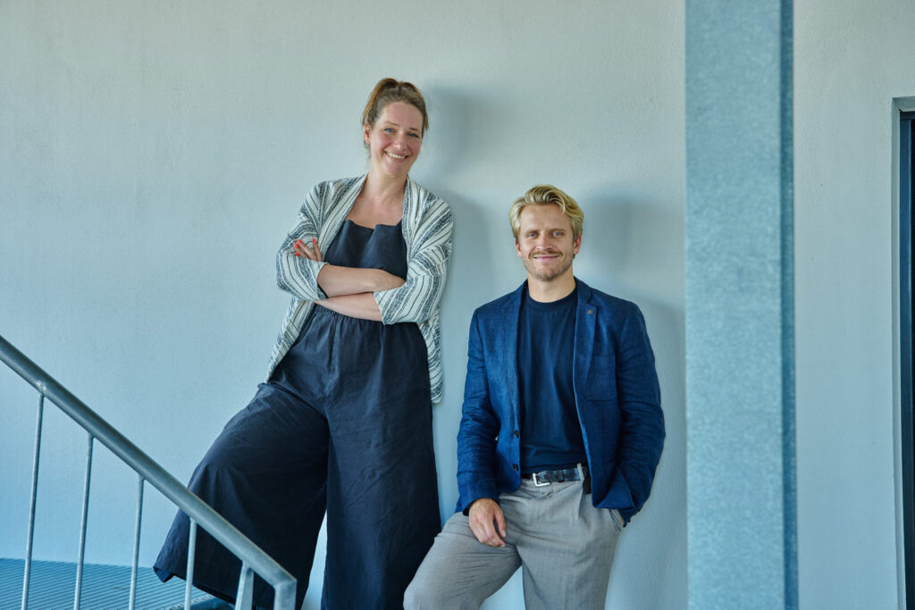 sRGB20250826 Concular Portrait 0522